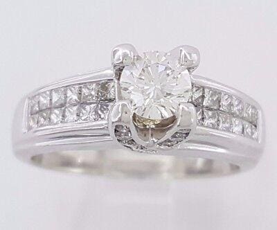 Round Brilliant & Princess Cut Diamond Engagement Ring 1.3 ct 14K White Gold