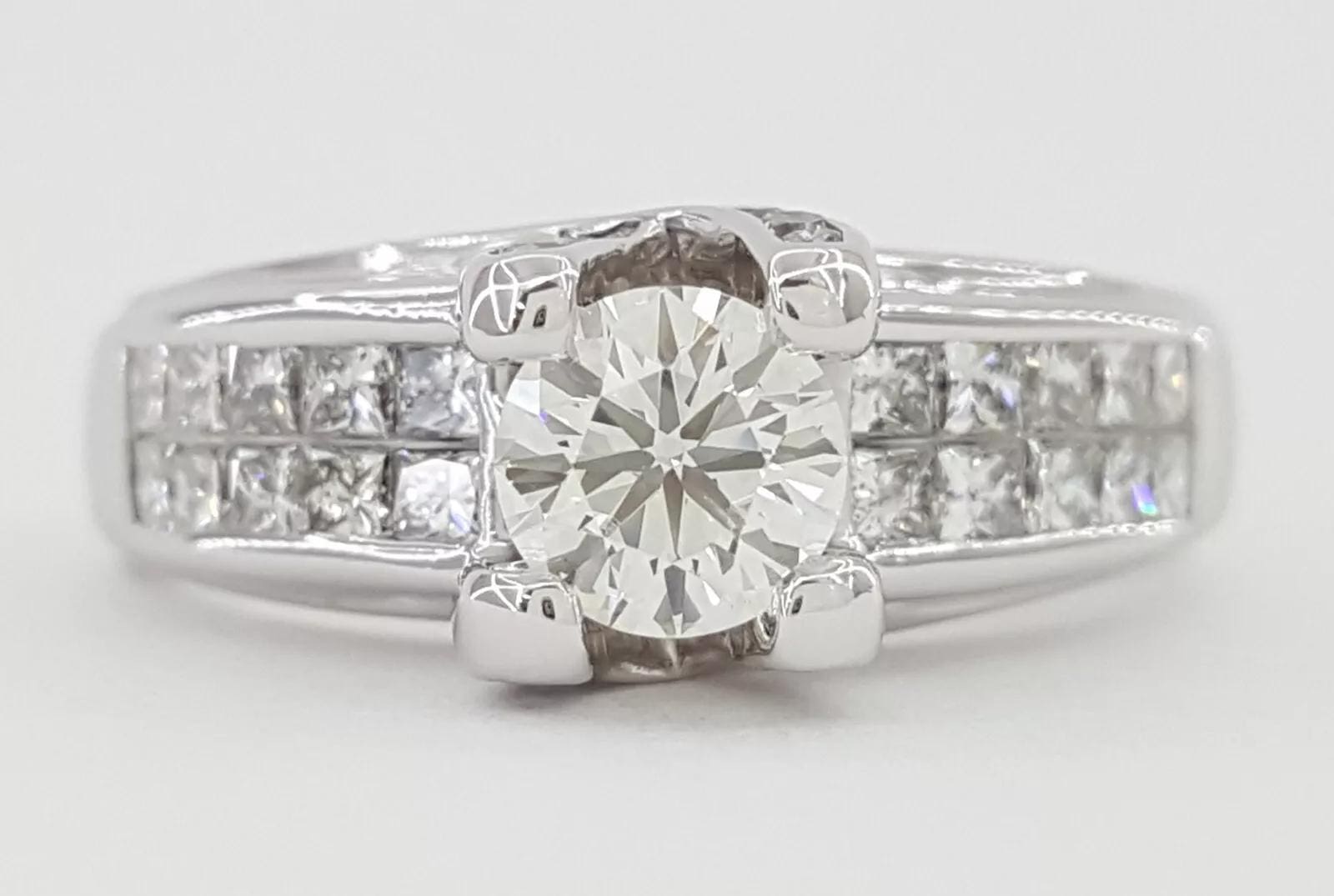 Round & Princess Brilliant Cut Diamond Engagement Ring 1.25 ct 14k White Gold