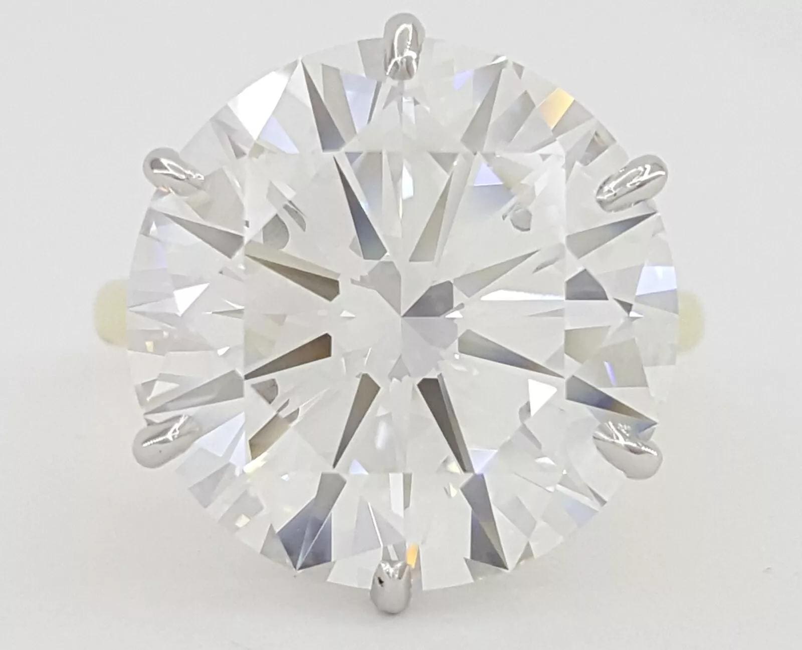 Round Brilliant Cut Diamond Solitaire Engagement Ring 12.3 ct Plat 18k Rt $2.4M