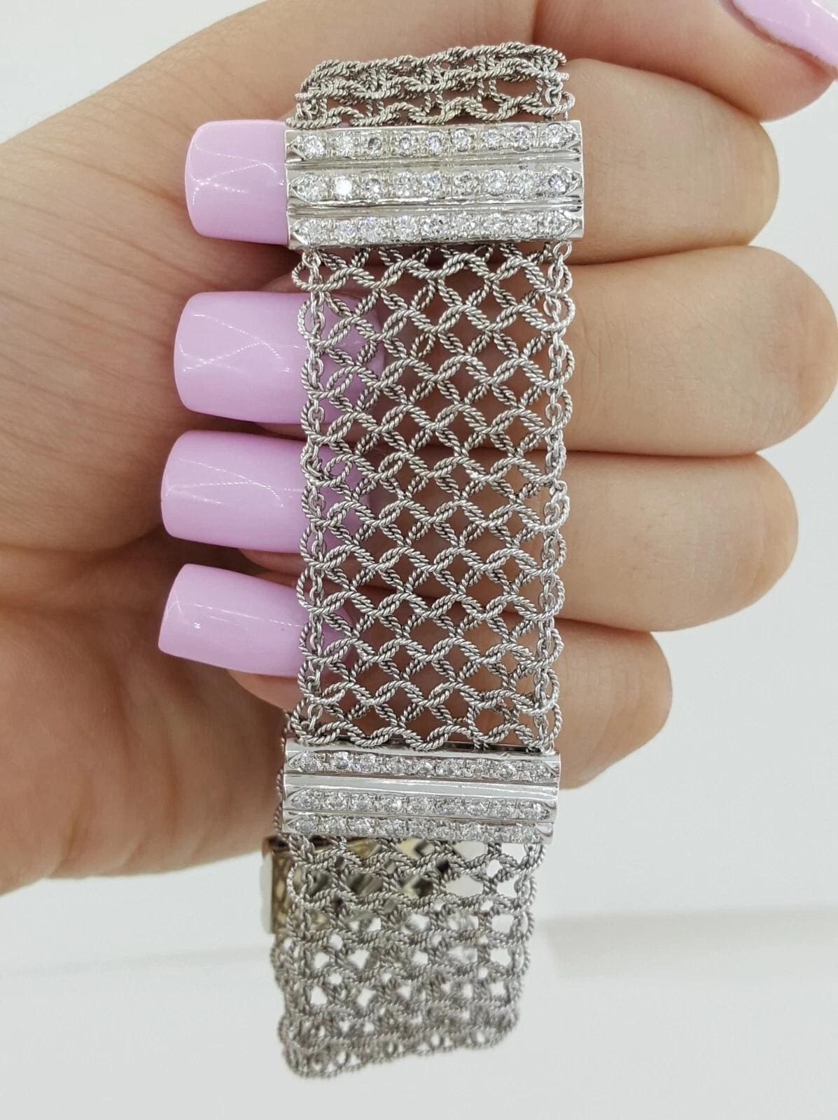 Vintage Diamond Mesh Bracelet 2.6 ct 33.2 Grams 21.5 mm 18K White Gold