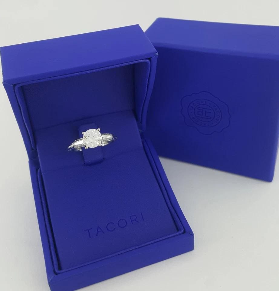 Tacori Three 3-Stone Round Semi-Mount Engagement Ring 0.24 ct Platinum Rtl 5,120