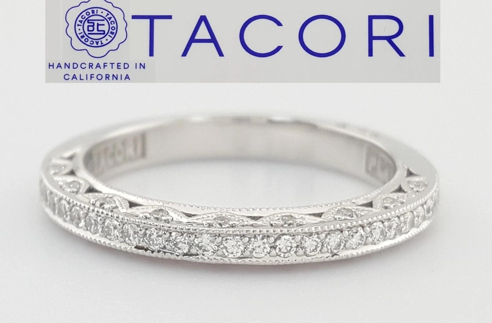 Tacori Classic Crescent Round Diamond Platinum 0.22 ct Wedding Band 2616B12X