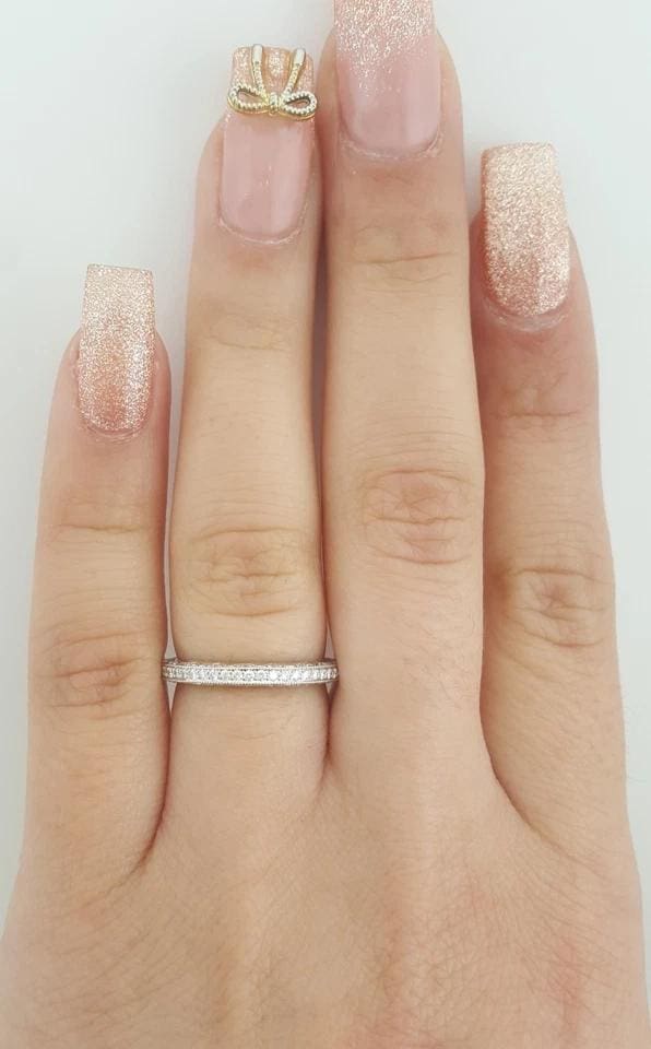 Tacori Classic Crescent Round Diamond Platinum 0.22 ct Wedding Band 2616B12X