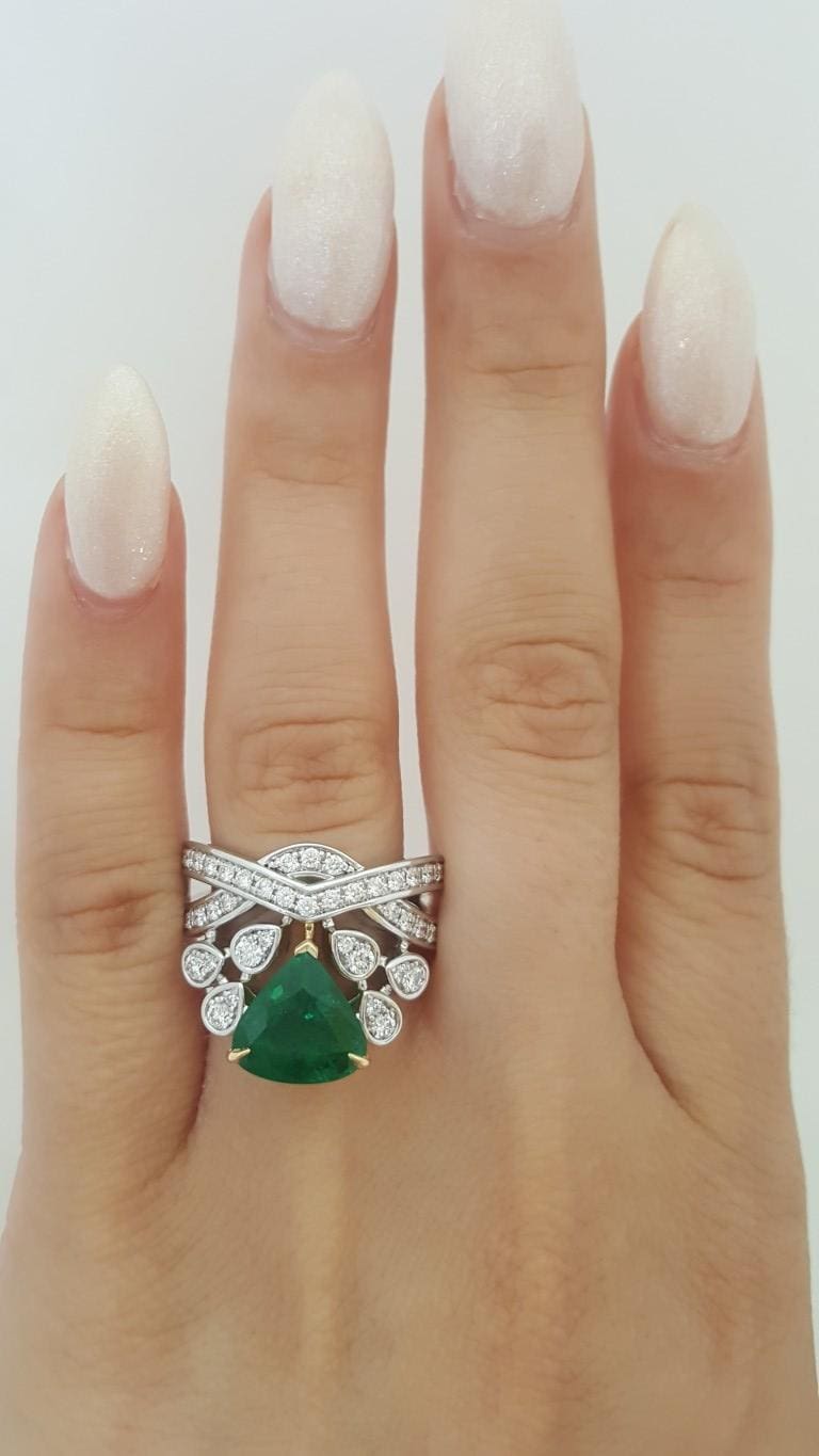 Green Emerald & Diamond Platinum & 18k Yellow Gold Ring 3.76 ct Rtl $40K