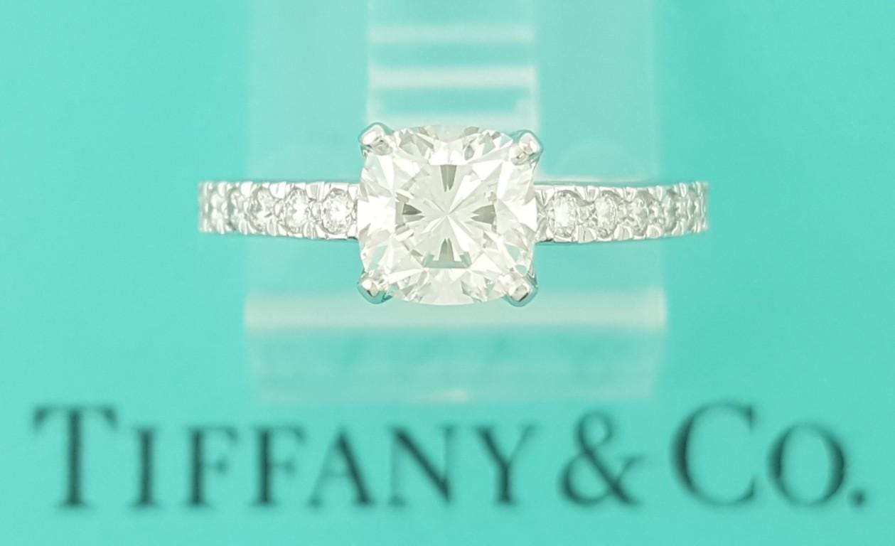 Tiffany & Co Novo Cushion Cut Diamond Engagement Ring 0.91 ct Retail $9,100