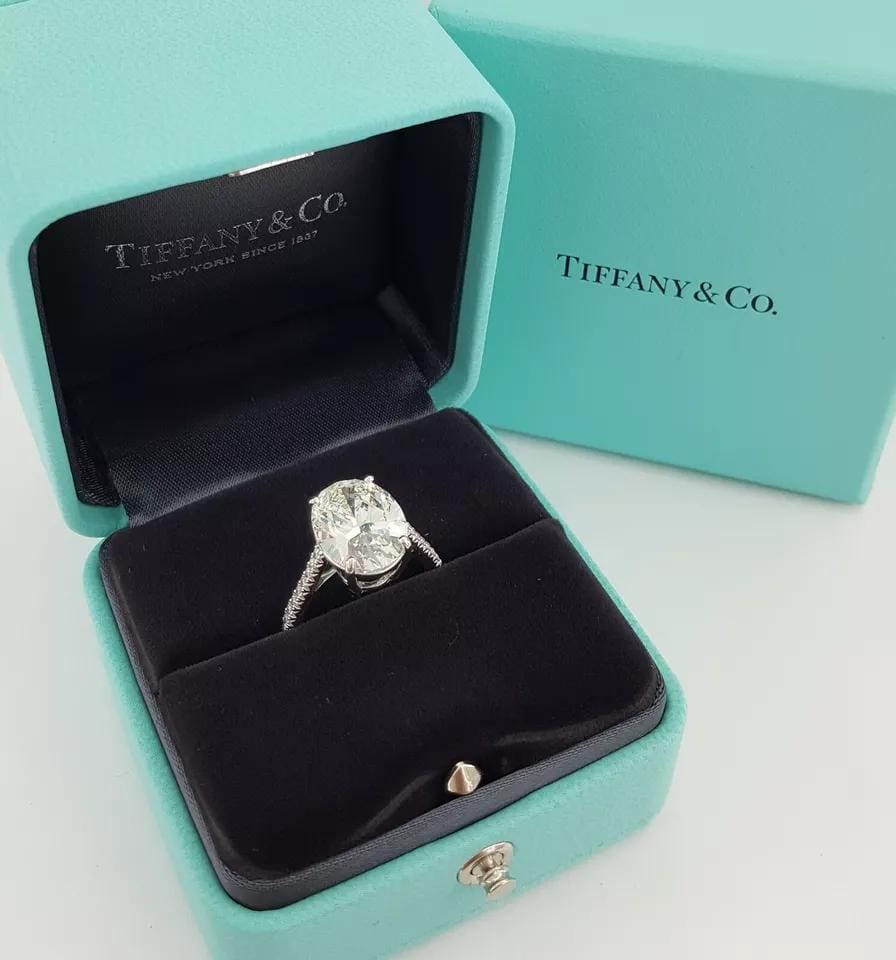Tiffany & Co Novo Oval Diamond Engagement Ring 5.26 ct Platinum Retail $265k