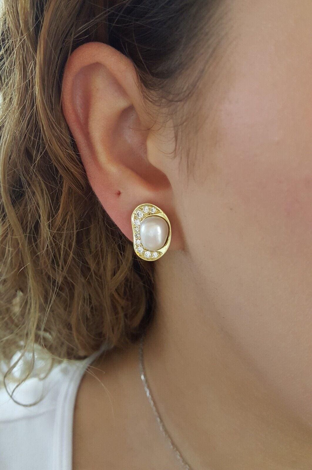 Tiffany & Co Vintage Earclips Clip-On Earrings Pearl 0.5 ct Diamond 18K Gold