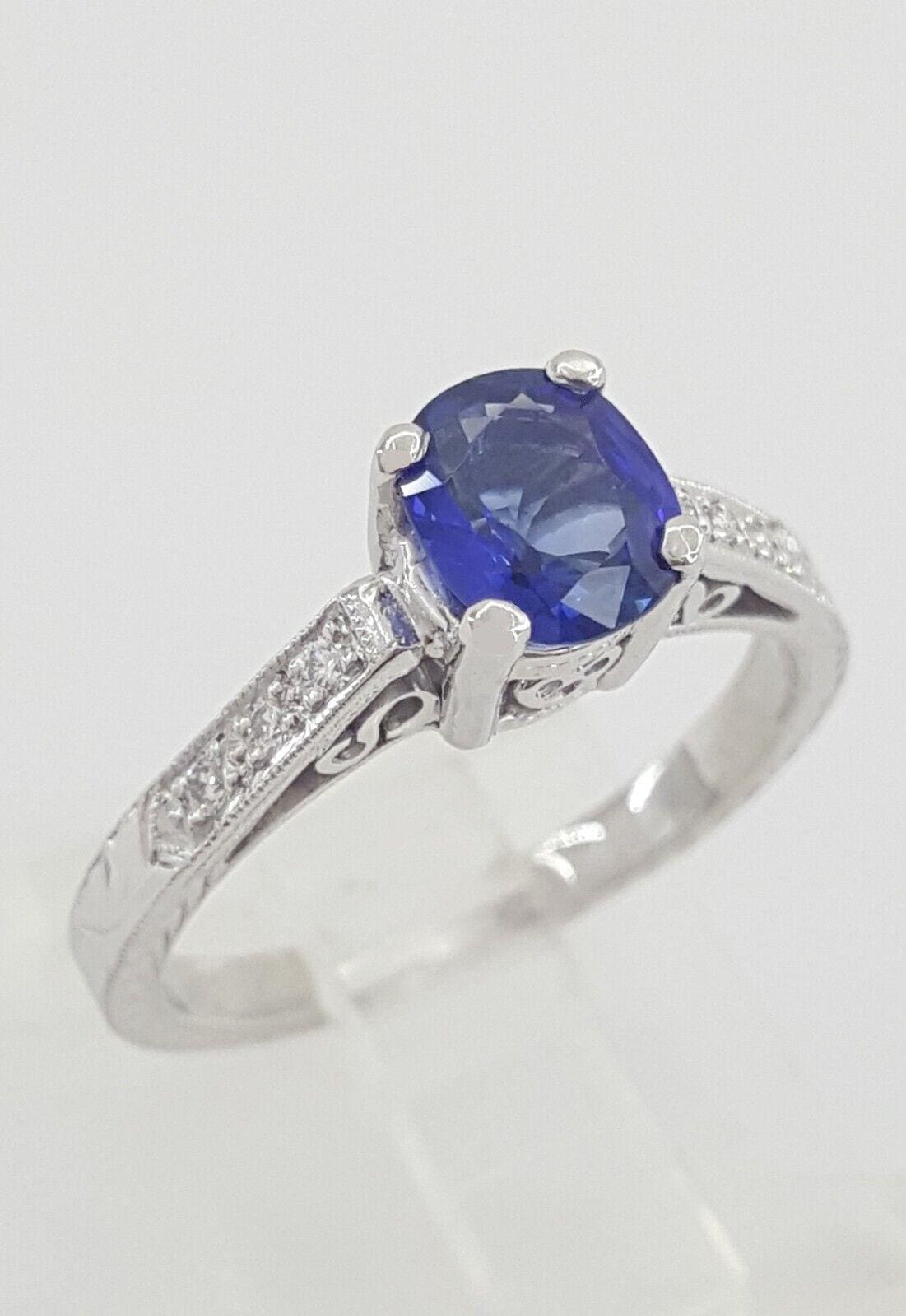 TACORI HT2202 1.04 ct Sapphire Diamond Hand Engraved Platinum Engagement Ring