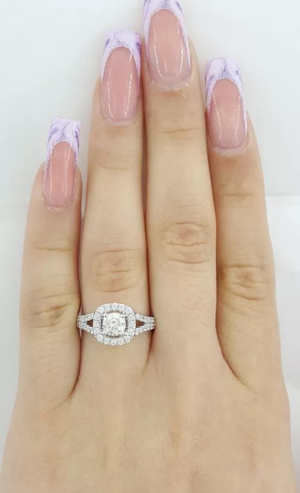 Round Brilliant Diamond Halo Engagement Ring 0.75 ct 14k White Gold Rtl 2,999