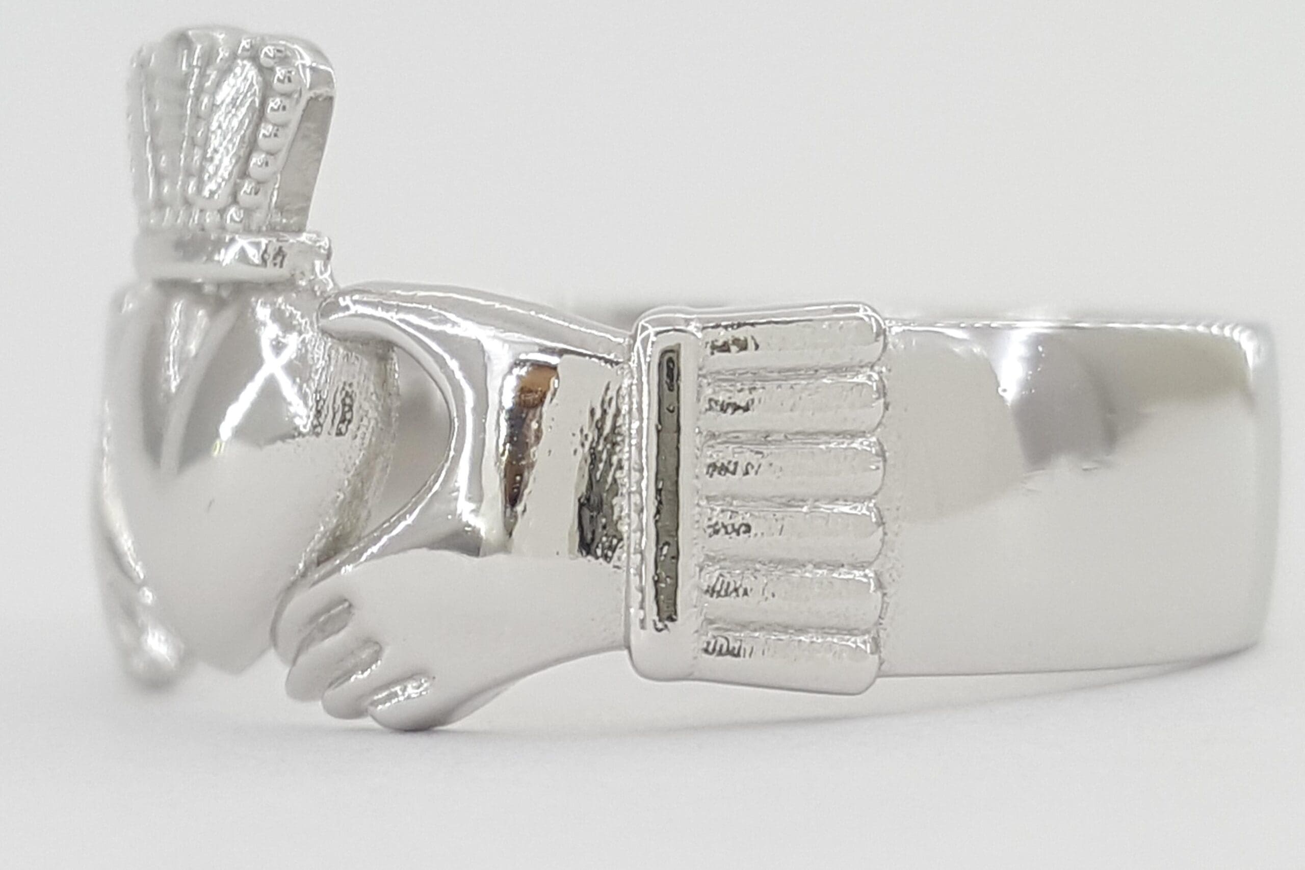 Claddagh Platinum Ring 12 mm 11.2 Grams
