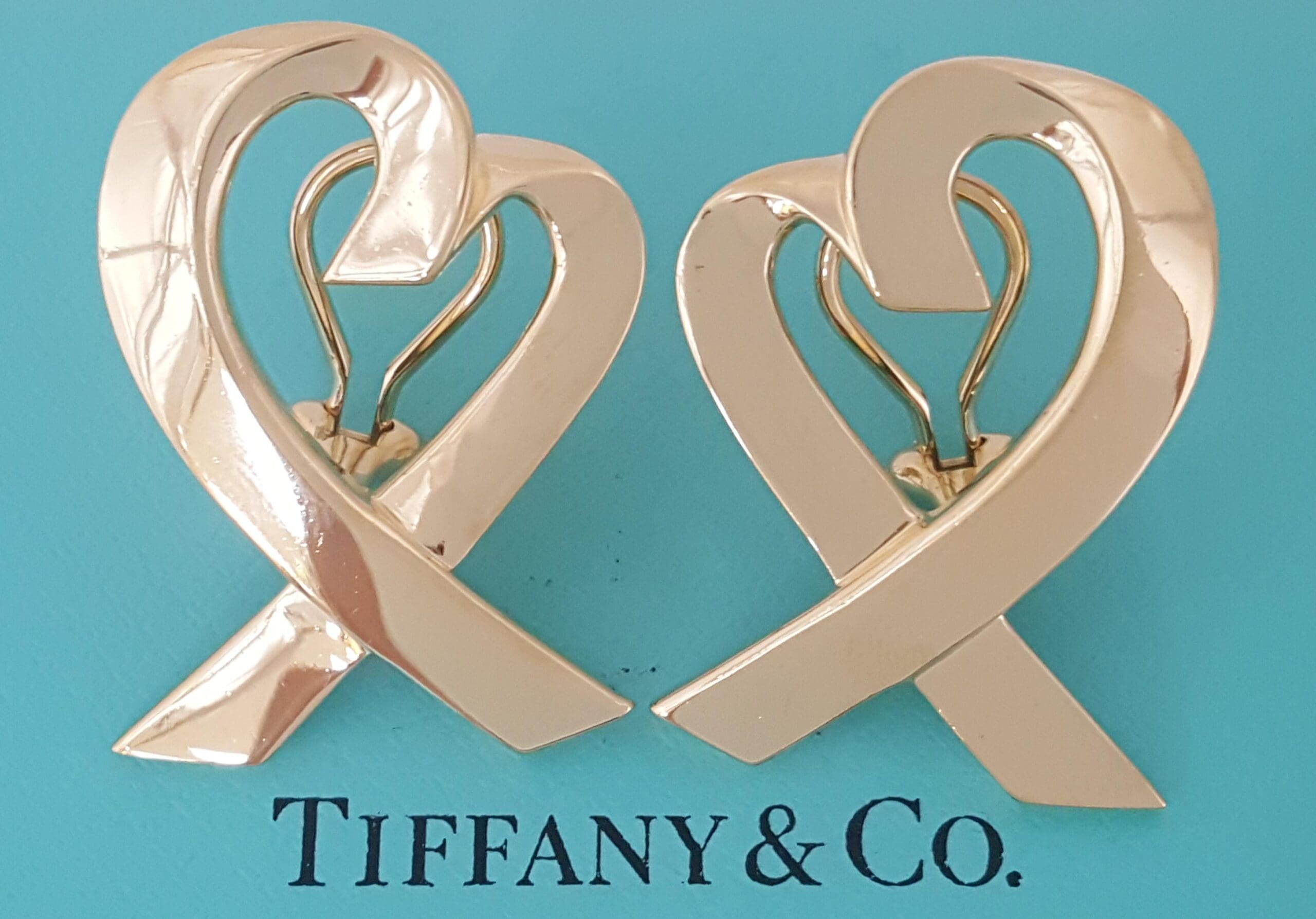 Vintage Tiffany & Co Paloma Picasso Large Loving Heart 18K Gold Earrings 21.5 gr