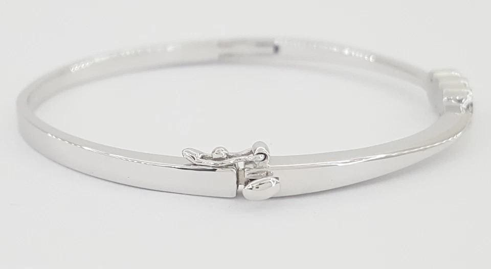 3 Stone Diamond Bangle Bracelet 0.57 ct 14k White Gold 6.5"