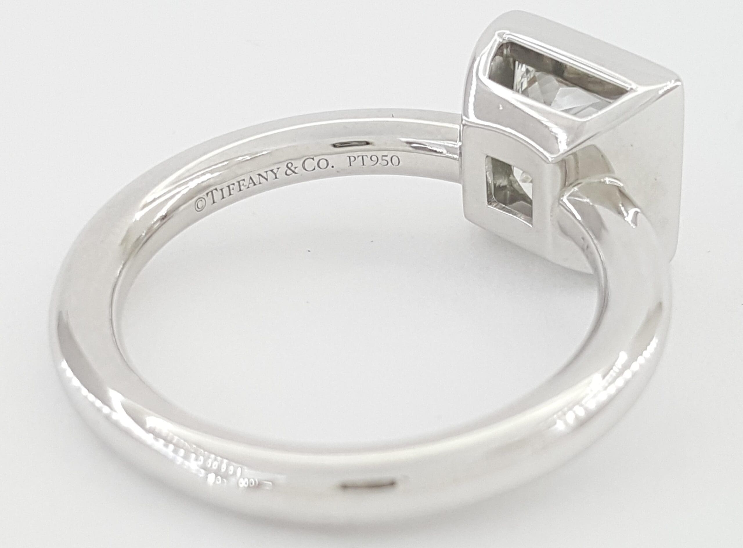 Tiffany & Co Princess Cut Diamond Solitaire Engagement Ring 2.01 ct Rtl $50k