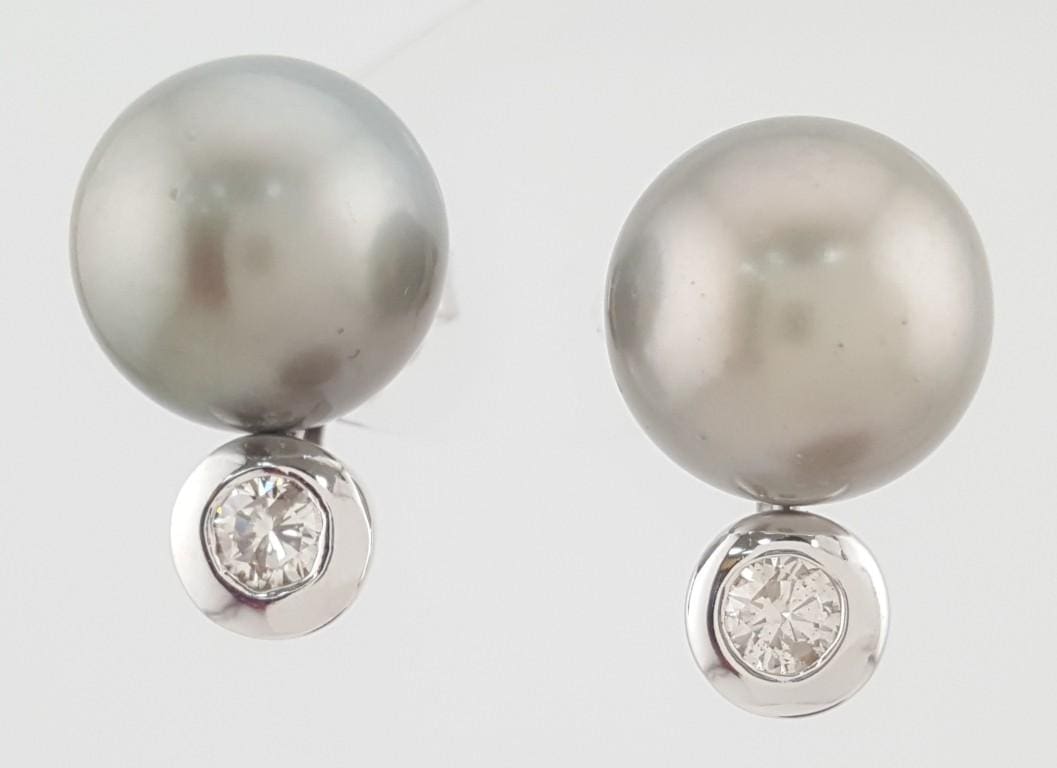 Tahitian Black Pearl Diamond Stud Earrings 12.7mm 0.5 ct 14k White Gold
